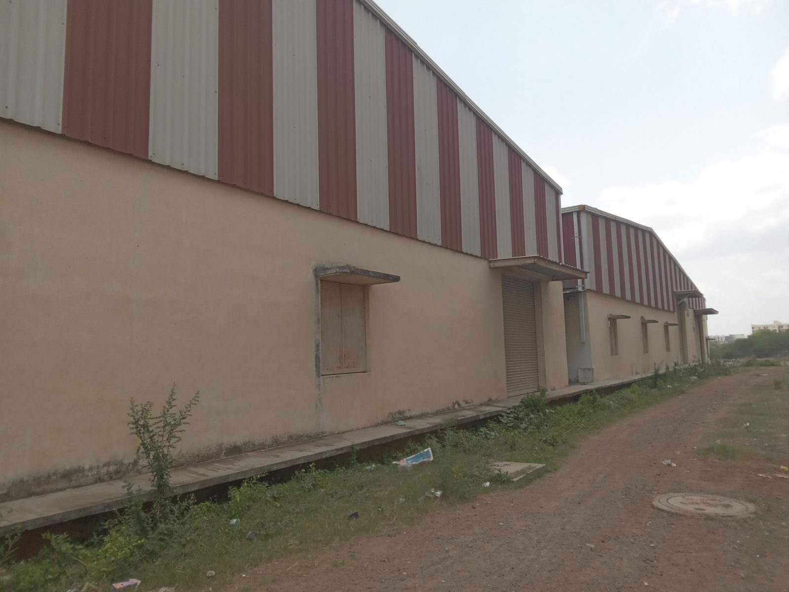 Verified Warehouse #7EB936 photo 1