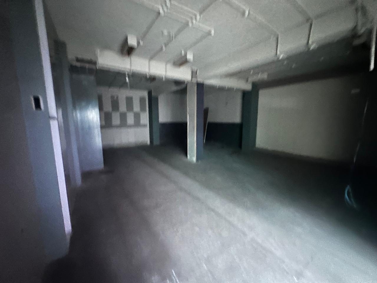 Verified Warehouse #D4158C photo 1